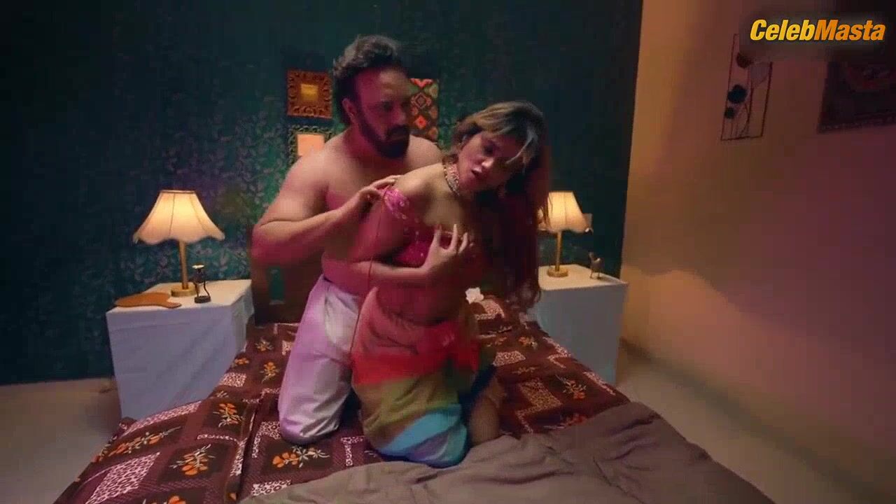 Jinnie Jaaz ’s Steamy Scene In Kya Khoob Lagti Ho - Photo 3 of 5 photo 1