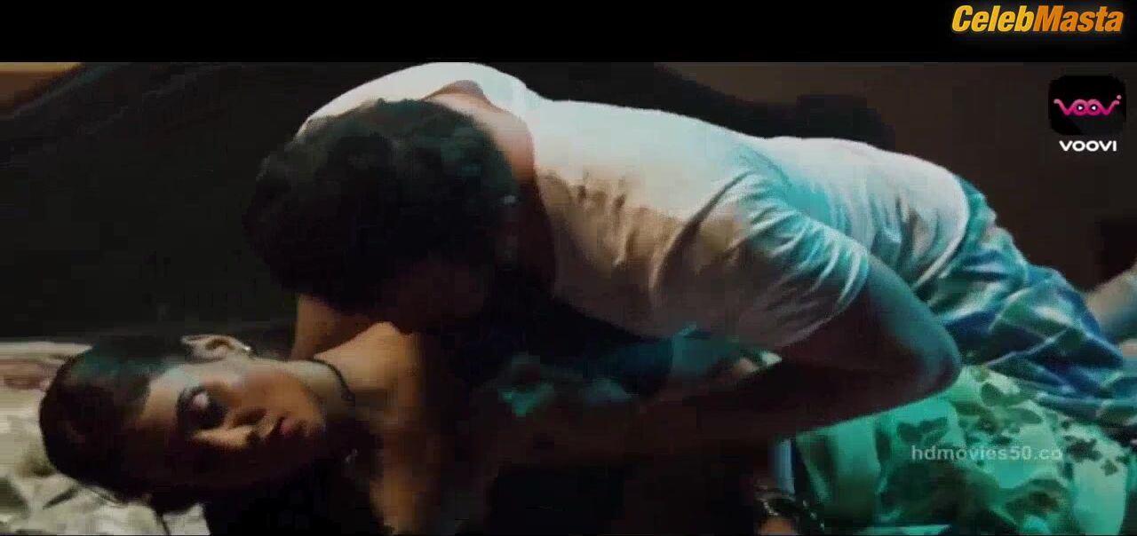 Jinnie Jaaz ’s Breasts Scene In Jaan Bujh Kar - Photo 1 of 5 photo 2