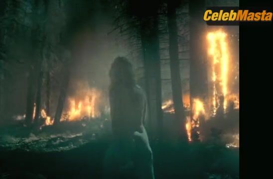 Jennifer Lawrence Naked, Tits Scene In Die, My Love - Photo 2 of 5 photo 3