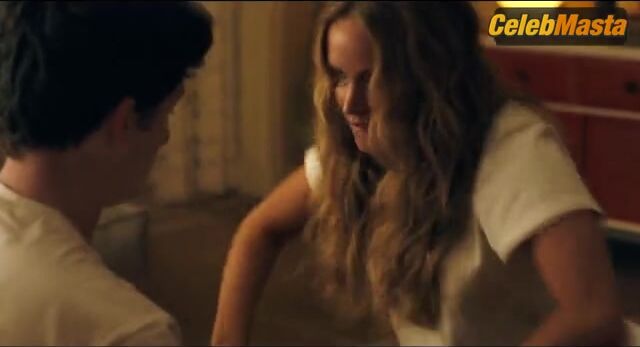 Jennifer Lawrence Sexy Scene In No Hard Feelings - Photo 2 of 5 photo 5