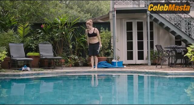 Jennifer Lawrence Underwear Scene From Causeway - Photo 3 of 5 photo 2