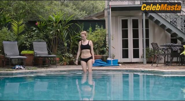 Jennifer Lawrence Underwear Scene From Causeway - Photo 3 of 5 photo 5