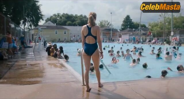 Jennifer Lawrence Sexy Scene From Causeway - Photo 2 of 5 photo 3