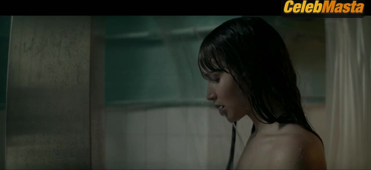 Jennifer Lawrence Tits Scene From Red Sparrow - Photo 1 of 5 photo 2