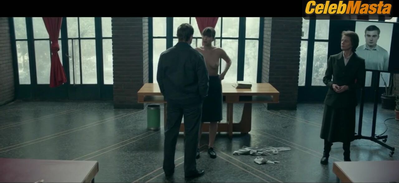 Jennifer Lawrence Ass, Tits Scene From Red Sparrow - Photo 1 of 5 photo 2