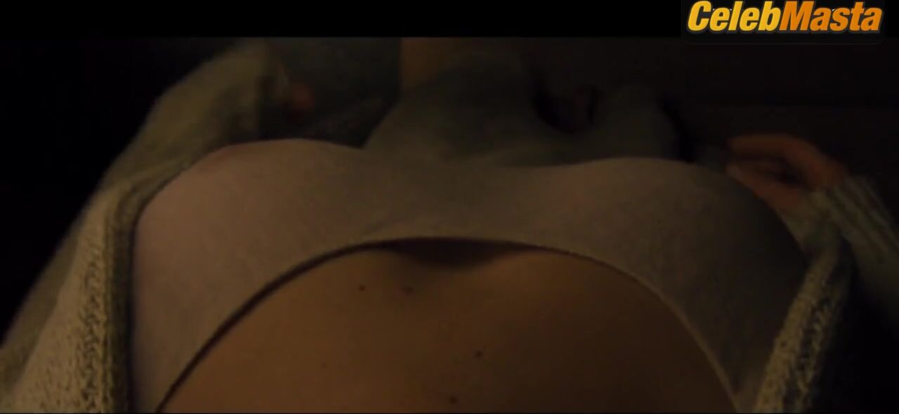 Jennifer Lawrence Sexy Scene From Mother! - Photo 4 of 5