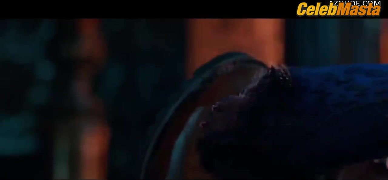 Jennifer Lawrence Booty And Tits Scene From X-men Days Of - Photo 1 of 5 photo 3