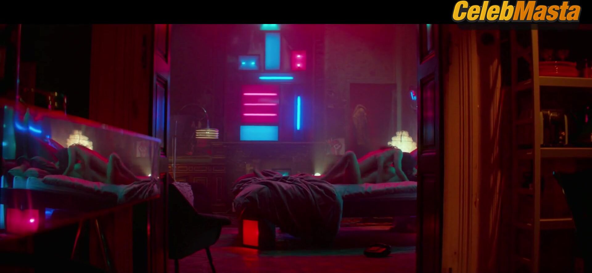 Charlize Theron Sofia Boutella And ’s Lesbian, Booty - Photo 1 of 5 photo 4