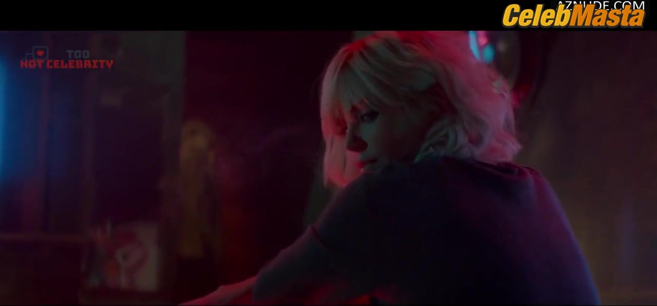 Charlize Theron And Sofia Boutella’s Lesbian Scene - Photo 2 of 5 photo 4