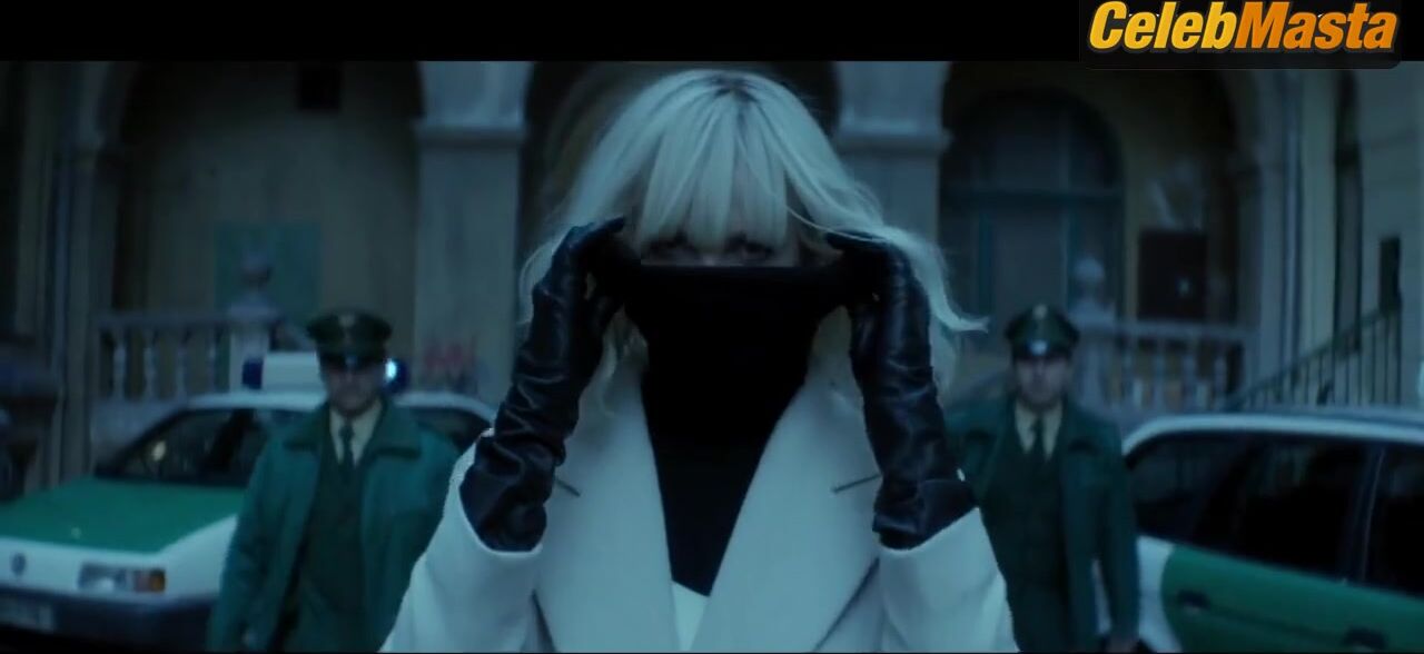 Charlize Theron And Sofia Boutella Tits, Underwear Scene - Photo 1 of 5 photo 4