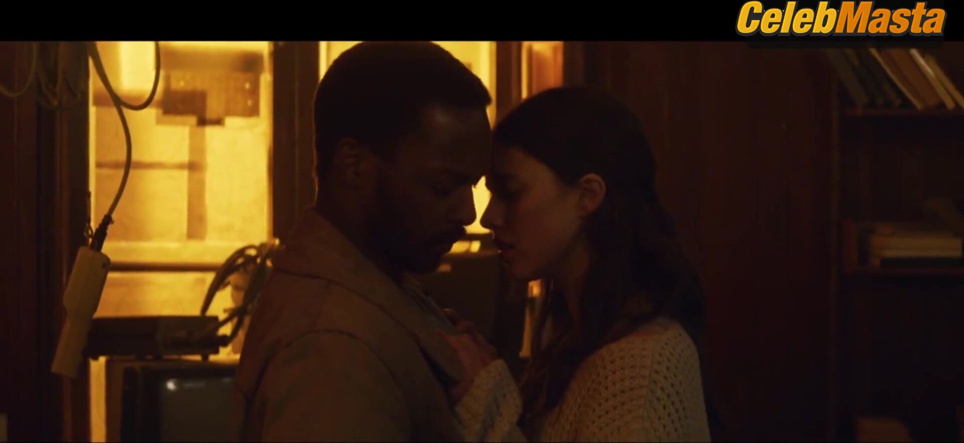 Margaret Qualley ’s Sexy Scene From Io - Photo 2 of 5