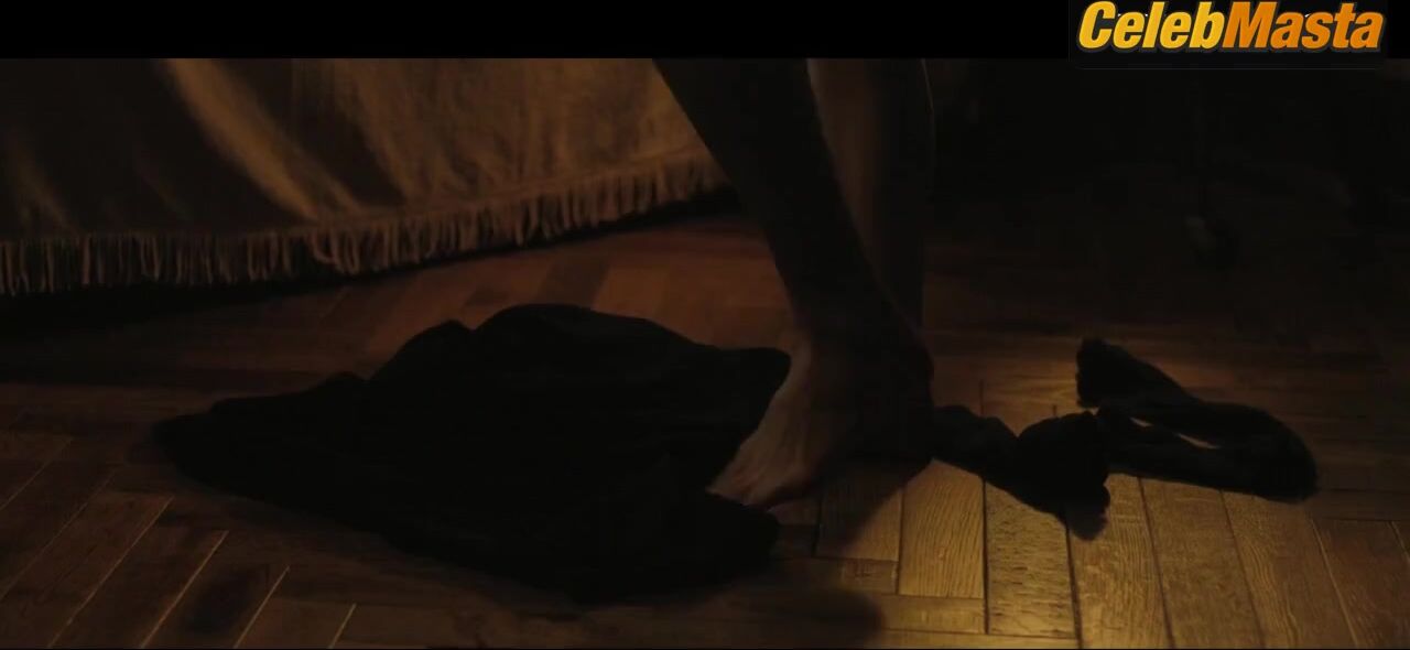 Margaret Qualley Tits, Underwear Scene From Novitiate - Photo 2 of 5 photo 4