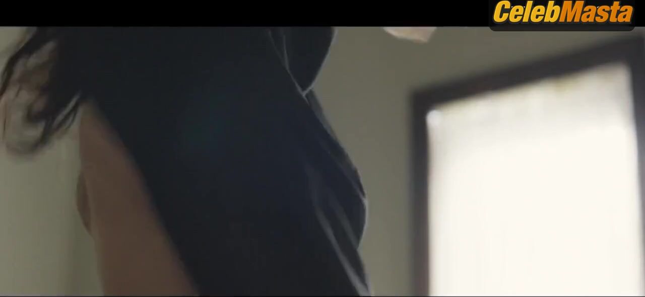 Margaret Qualley Tits Scene From Novitiate - Photo 2 of 5 photo 5