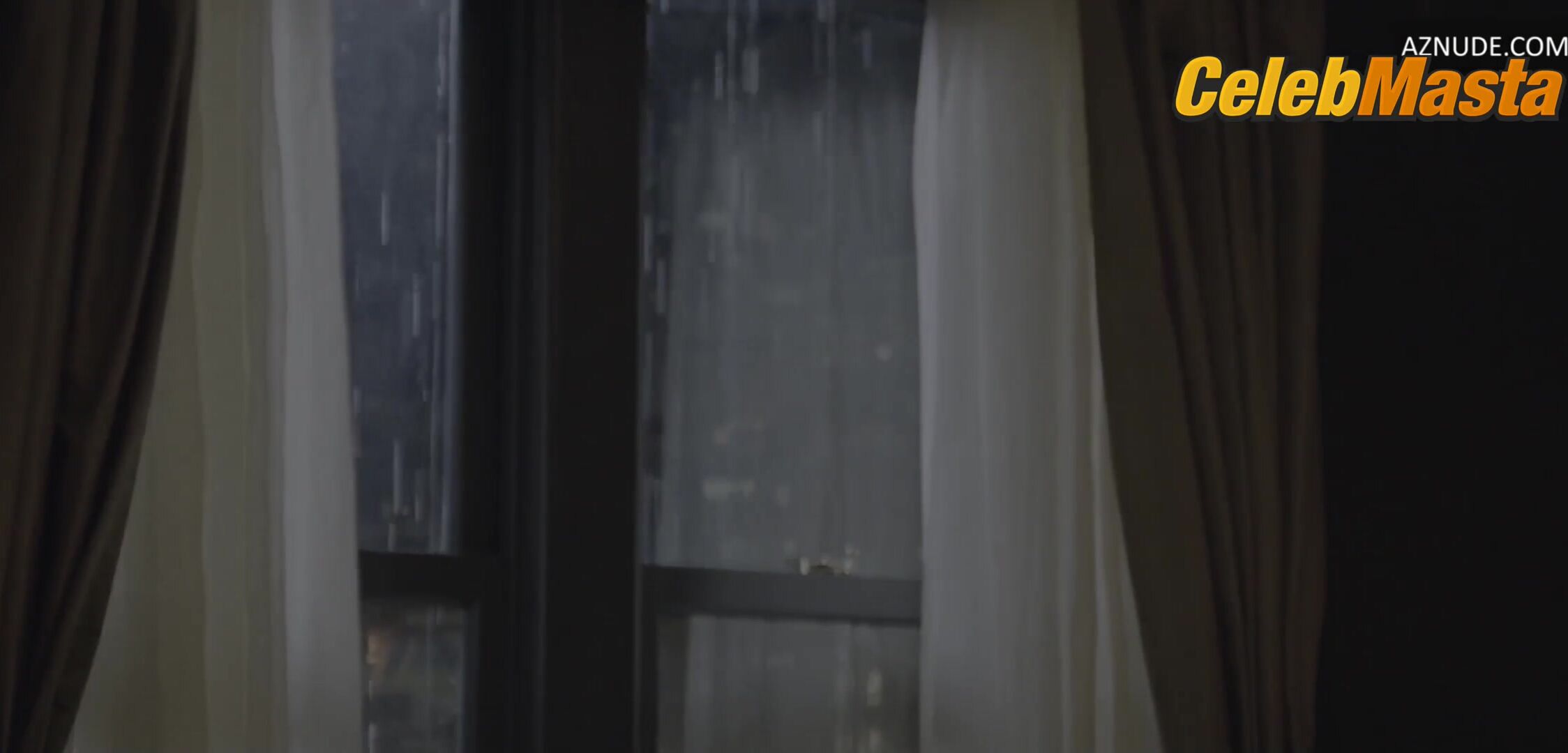 Sydney Sweeney Tits Scene From The Housemaid - Photo 2 of 5 photo 5