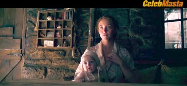 Sydney Sweeney Tits Scene From Eden - Photo 2 of 5 photo 3