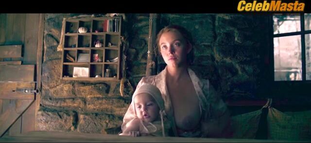 Sydney Sweeney Tits Scene From Eden - Photo 2 of 5 photo 5