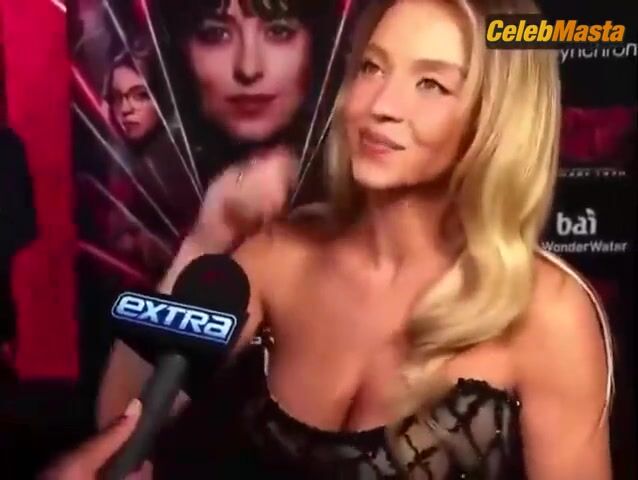 Sydney Sweeney Tits Scene From Madame Web - Photo 3 of 5 photo 2