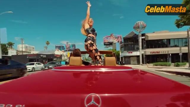 Sydney Sweeney Sexy Scene From Angry - Photo 5 of 5 photo 2