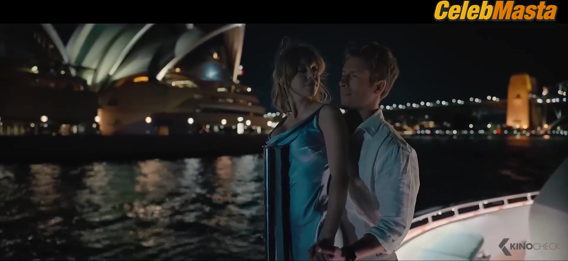 Sydney Sweeney Swimsuit Scene From Anyone But You - Photo 2 of 5 photo 3