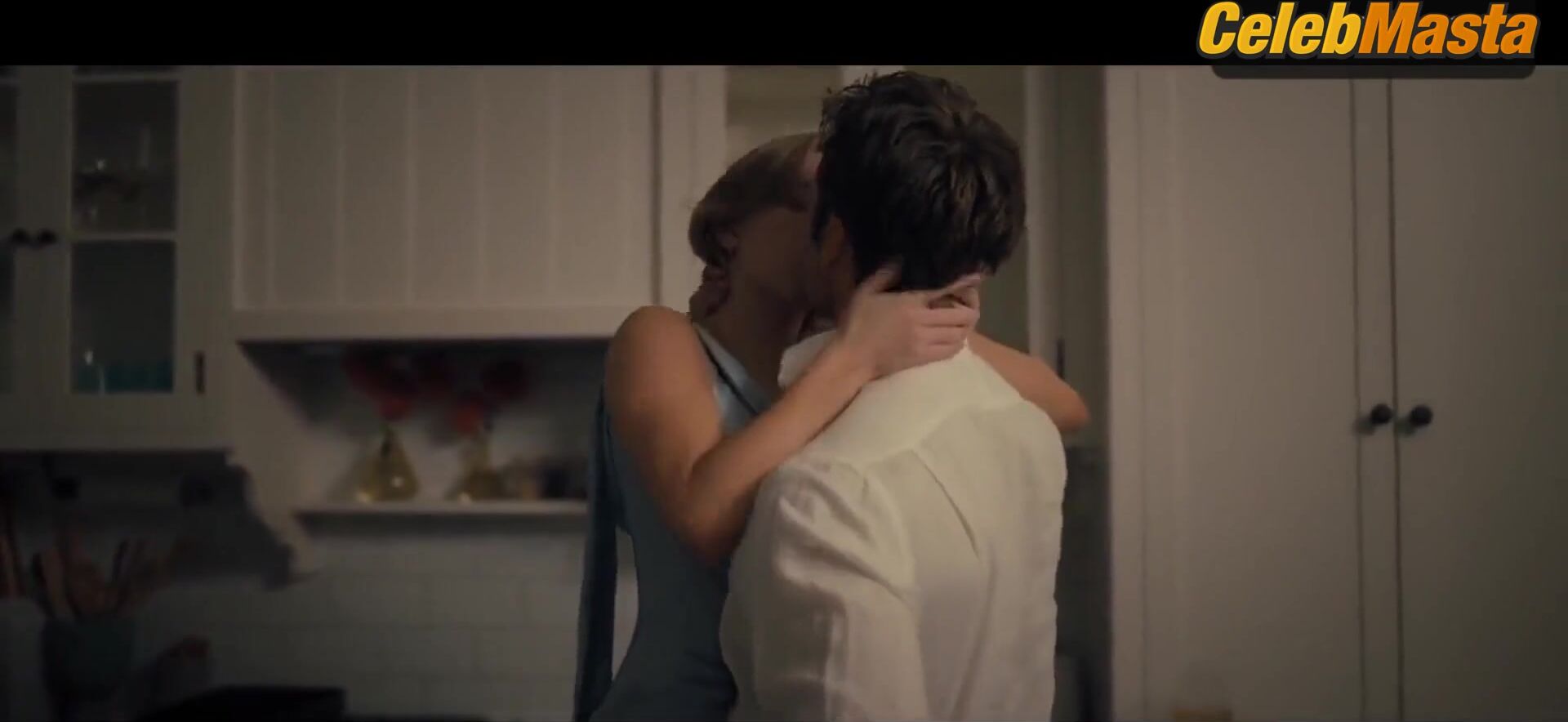 Sydney Sweeney Hot Scene From Anyone But You - Photo 2 of 5