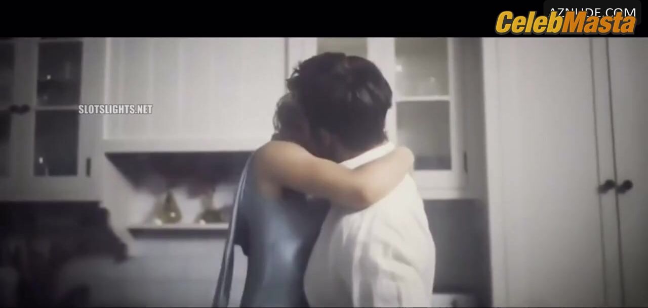 Sydney Sweeney Tits Scene From Anyone But You - Photo 2 of 5