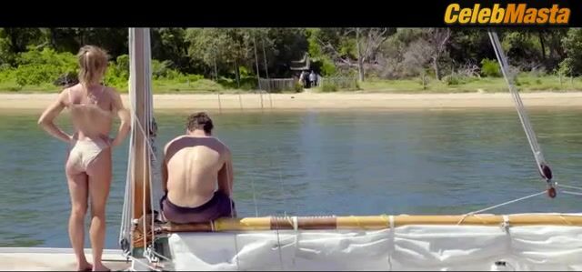 Sydney Sweeney Swimsuit Scene From Anyone But You - Photo 1 of 5 photo 4
