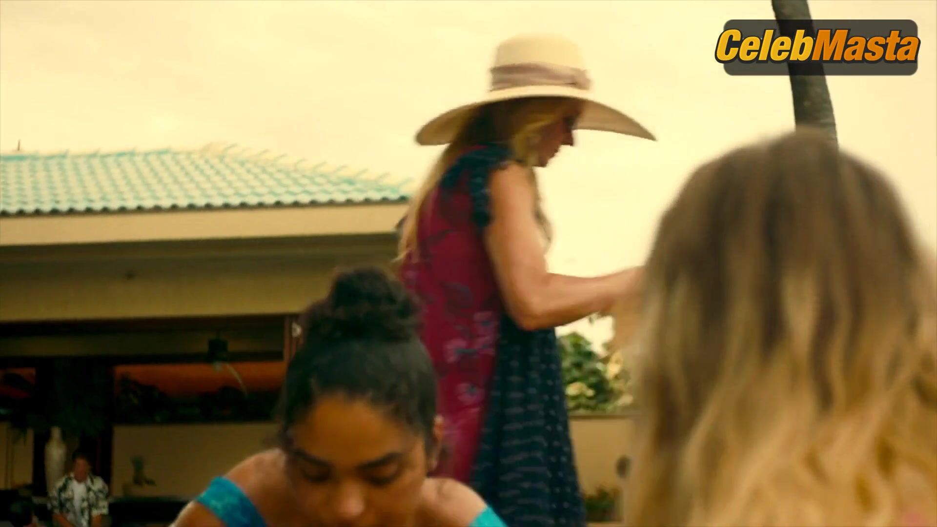 Sydney Sweeney Swimsuit Scene From The White Lotus - Photo 1 of 5 photo 3