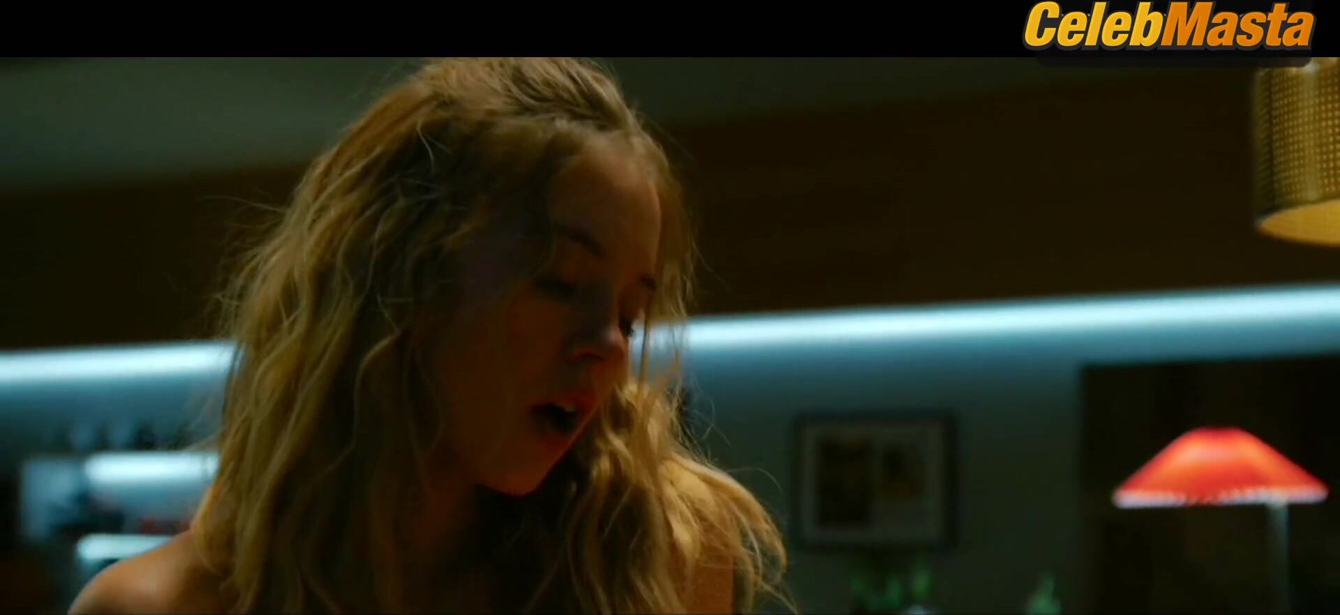 Sydney Sweeney Tits Scene From The Voyeurs - Photo 2 of 5 photo 4