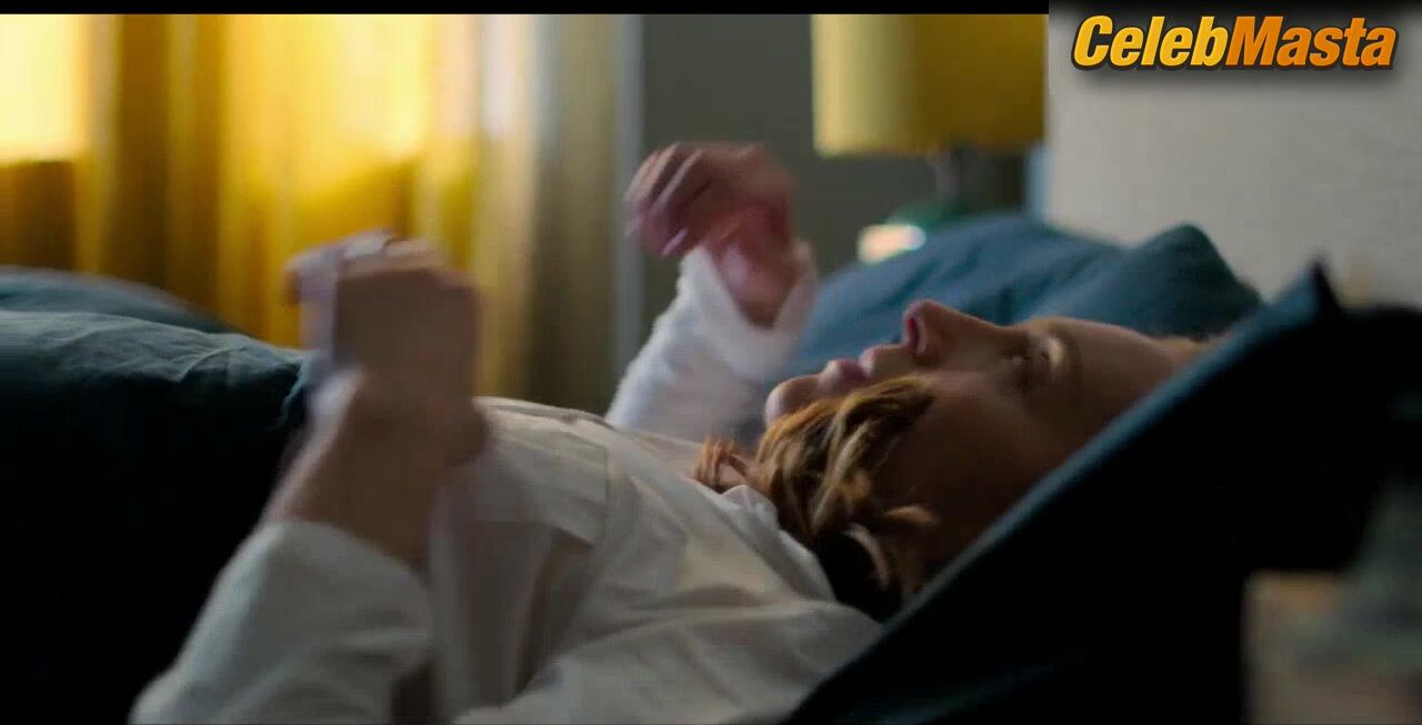 Toni Collette ’s Hot Scene In Wanderlust - Photo 2 of 5 photo 1