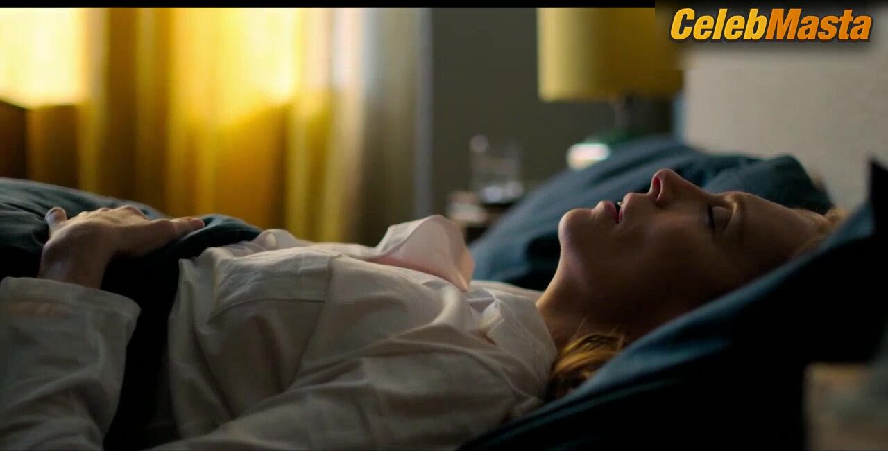 Toni Collette ’s Hot Scene In Wanderlust - Photo 2 of 5 photo 4
