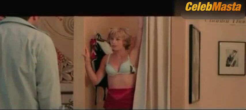 Cecile De France Reveals All In Scene From L’art - Photo 1 of 5