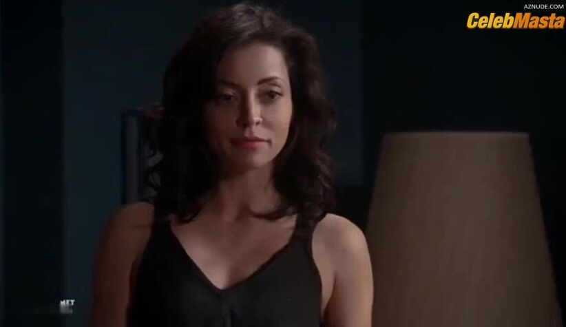 Emmanuelle Vaugier Tits, Underwear Scene From Mistresses - Photo 2 of 5 photo 5