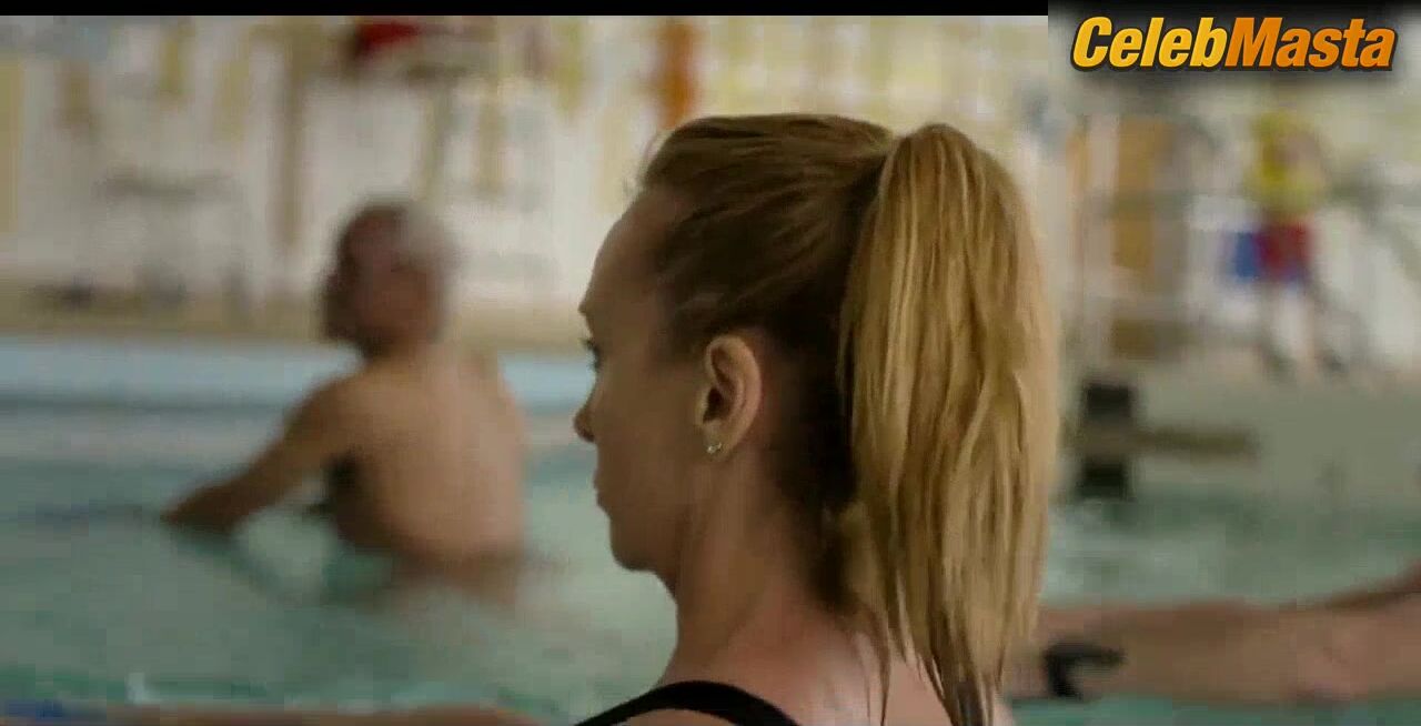 Toni Collette Reveals Underwear Scene In Wanderlust - Photo 2 of 5 photo 5