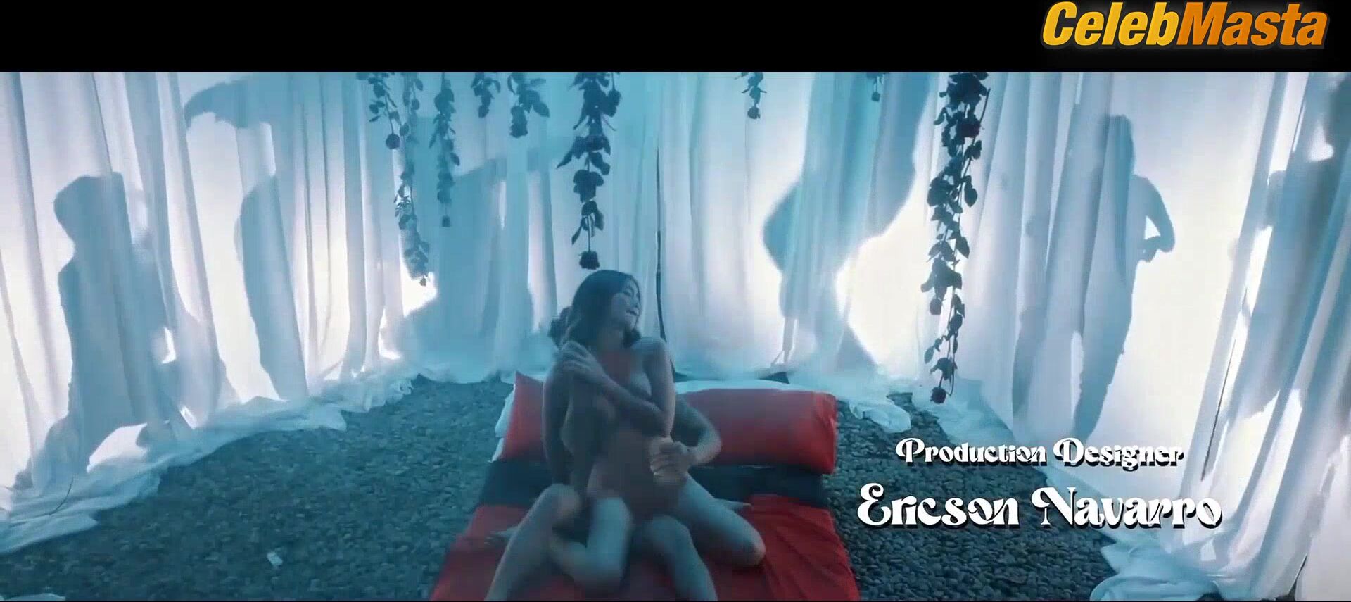 Ayanna Misola ’s Tits Scene In Salamat Daks - Photo 2 of 5 photo 1