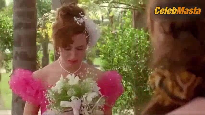 Toni Collette Reveals All In Scene From Muriel’s - Photo 1 of 5 photo 5