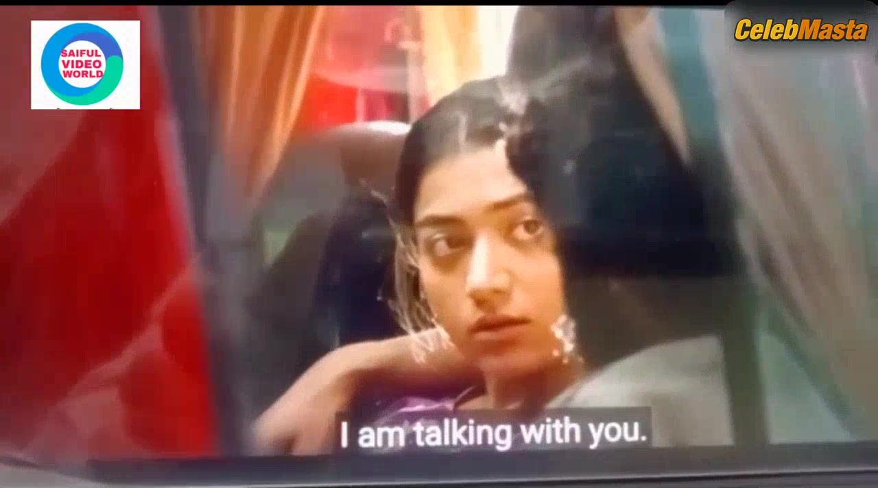 Rashmika Mandanna Hot Scene In Pushpa The Rise - Photo 2 of 5