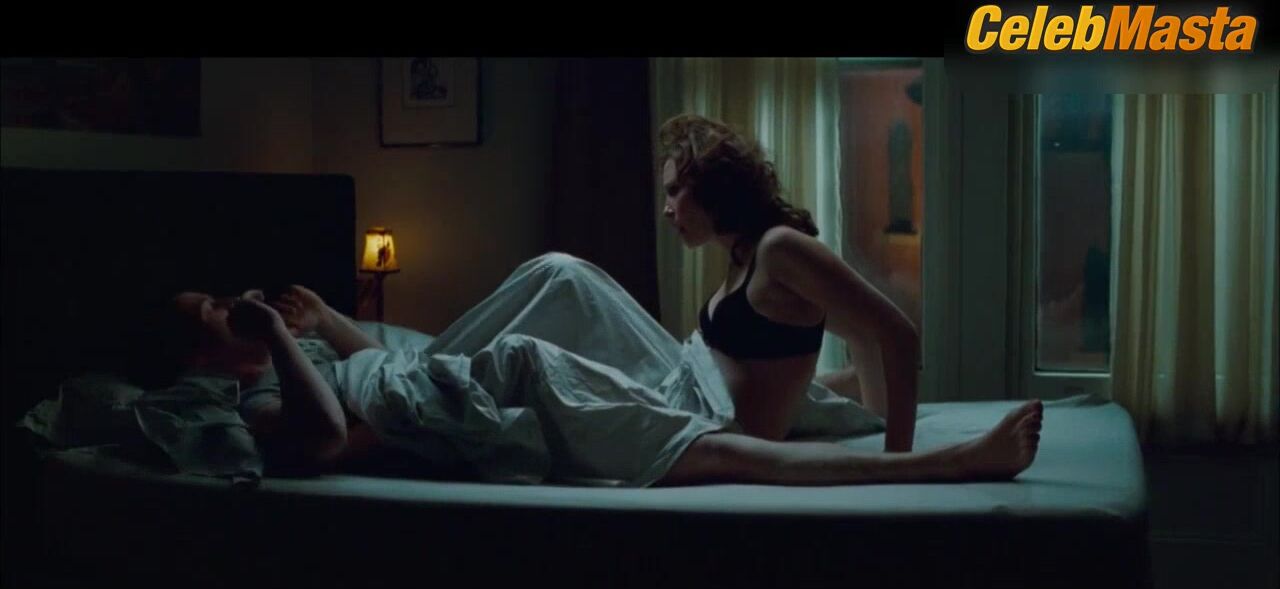 Vera Farmiga ’s Underwear Scene In Henry’s - Photo 1 of 5