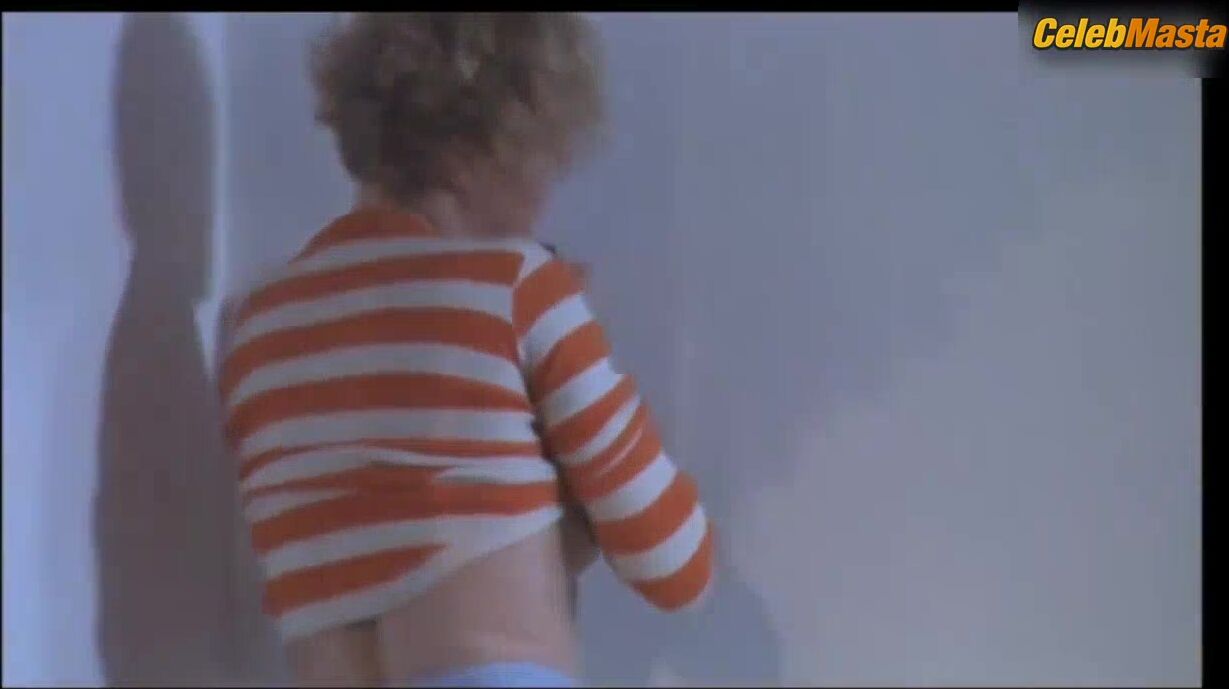 Deborah Caprioglio Rossana Gavinel And ’s Booty, Tits - Photo 2 of 5 photo 5