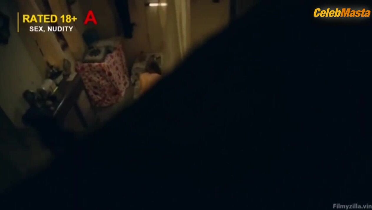 Sneha Paul ’s Underwear Scene In Charmsukh Chawl - Photo 2 of 5 photo 1