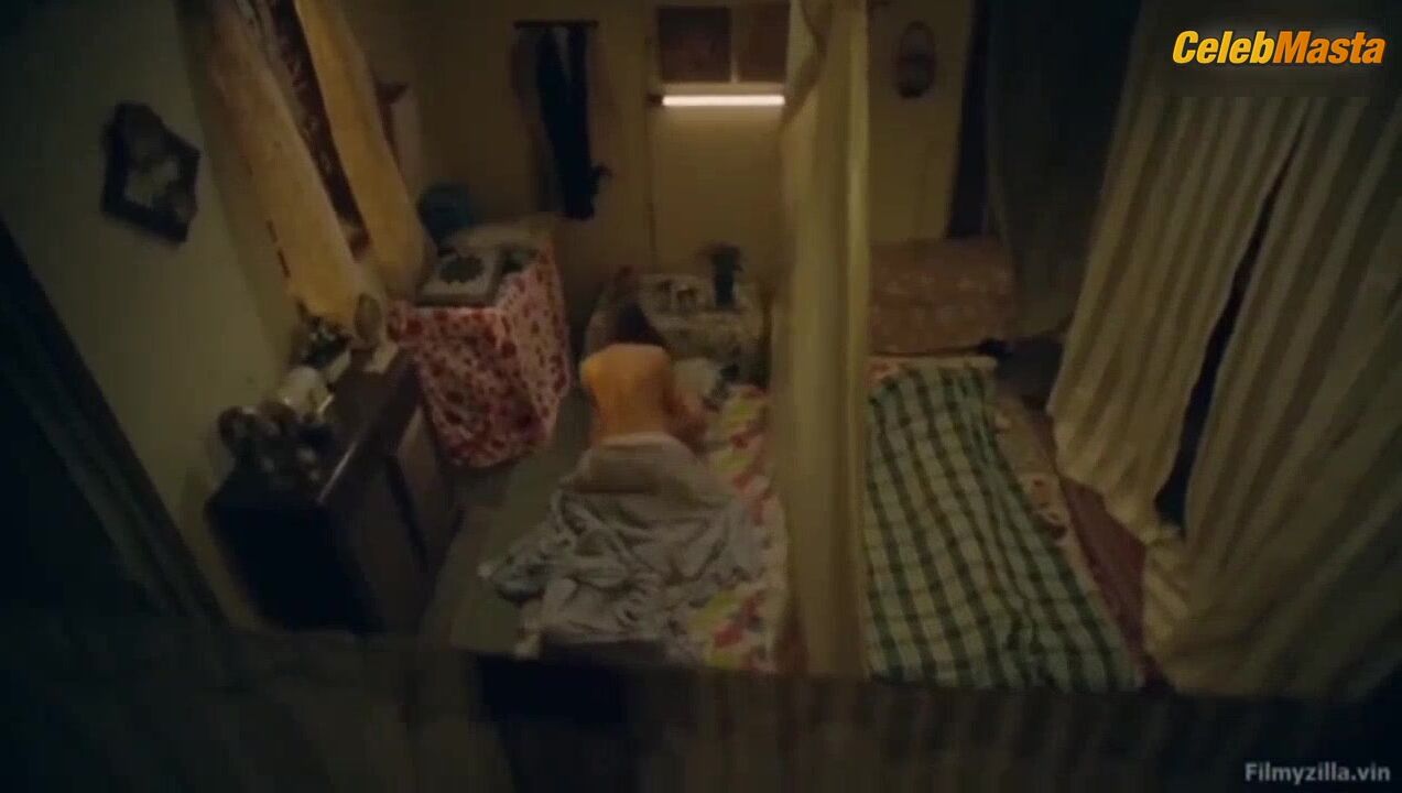 Sneha Paul ’s Underwear Scene In Charmsukh Chawl - Photo 2 of 5 photo 5