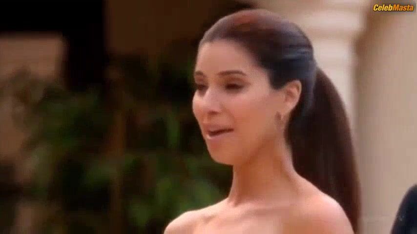 Roselyn Sanchez Hot Scene In Devious Maids - Photo 3 of 5 photo 2