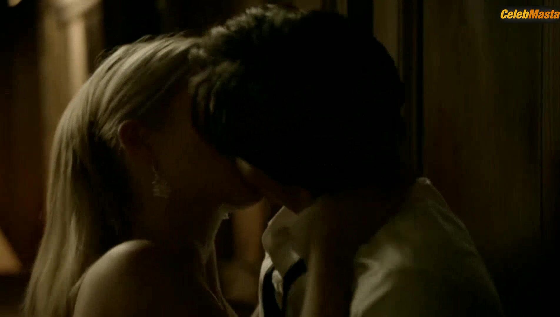 Claire Holt Hot Scene In The Vampire Diaries - Photo 1 of 5 photo 4