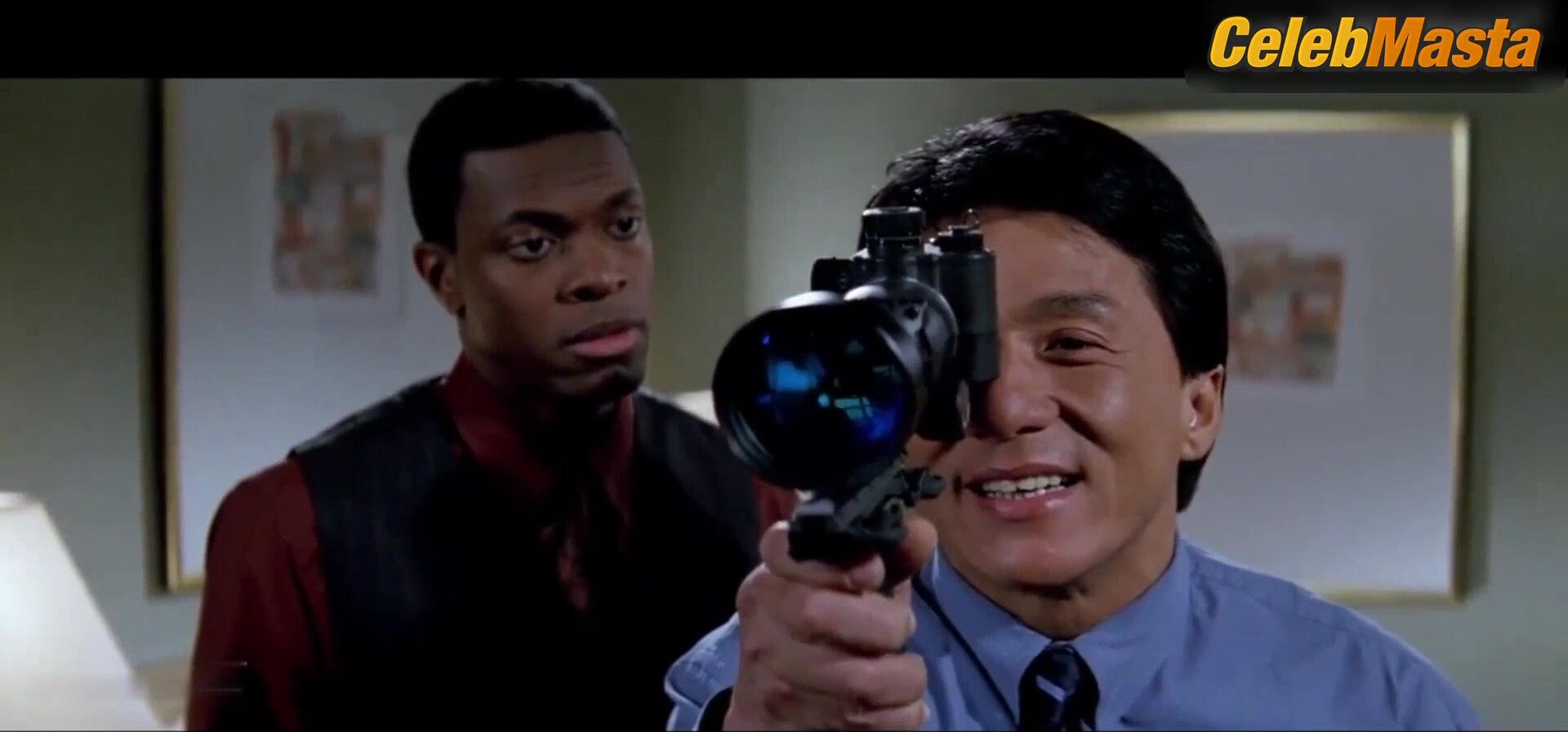 Roselyn Sanchez Shows Off In Rush Hour 2 Scene - Photo 3 of 5 photo 2