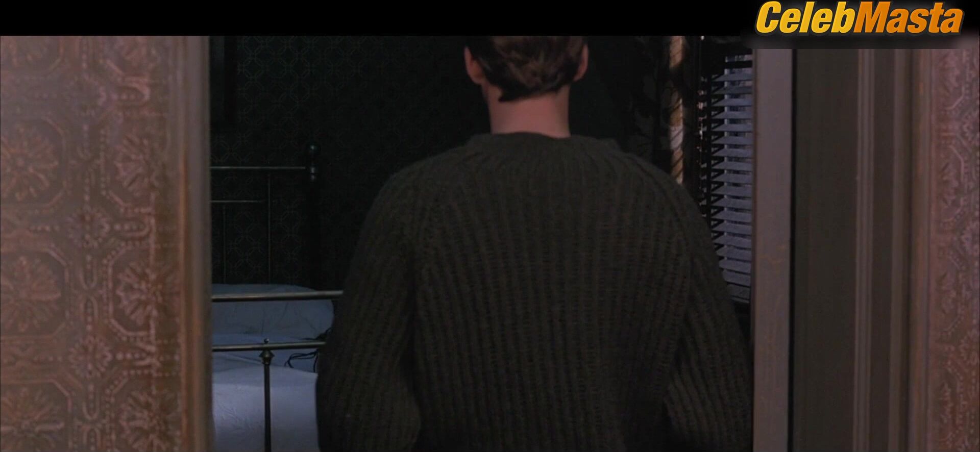 Helena Bonham Carter Tits, Ass Scene From The Wings Of The Dove - Photo 1 of 5