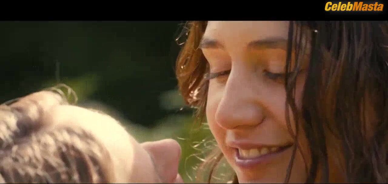 Cecile De France Lesbian, Booty Scene From Summertime - Photo 1 of 5 photo 4
