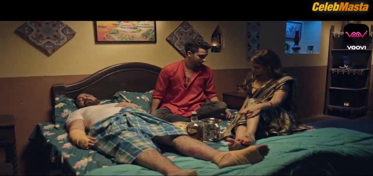 Jinnie Jaaz ’s Tits Scene In Jaan Bujh Kar - Photo 1 of 5