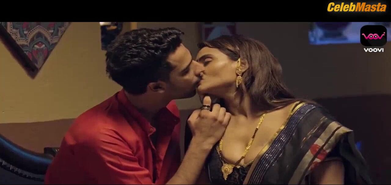 Jinnie Jaaz ’s Tits Scene In Jaan Bujh Kar - Photo 1 of 5 photo 2