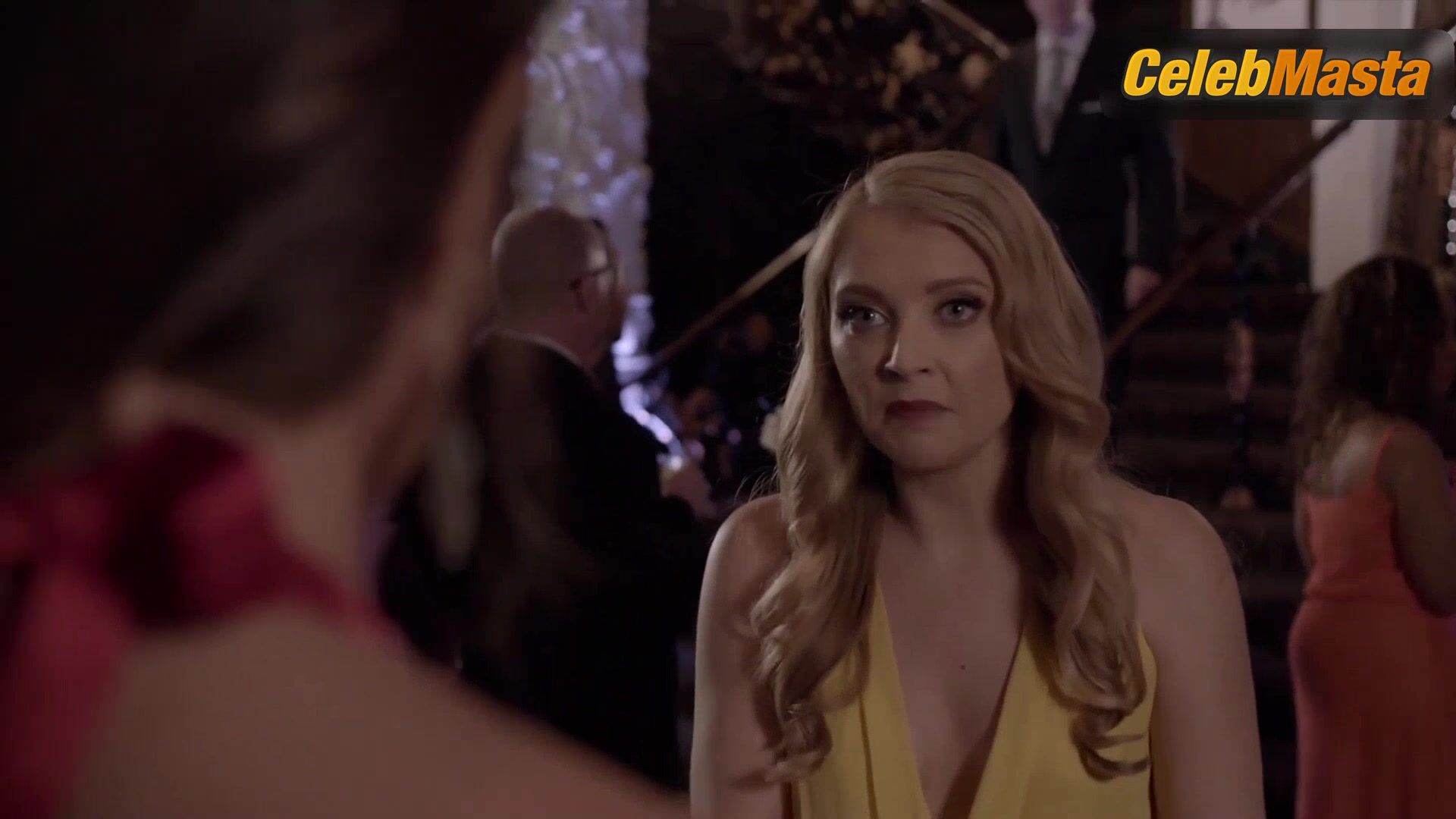 Elisabeth Harnois Sexy Scene From The Work Wife - Photo 1 of 5 photo 5