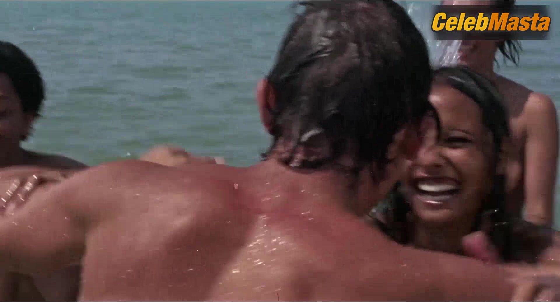 Laura Gemser And Olga Bisera Show Tits Scene In Amore - Photo 1 of 5 photo 2
