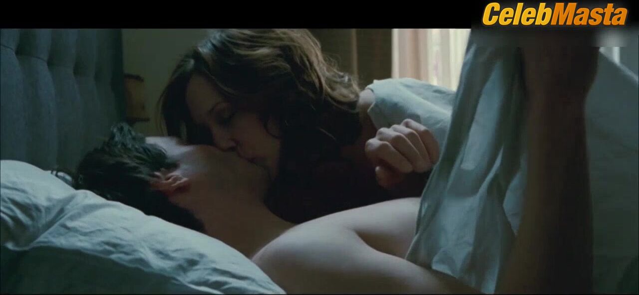 Vera Farmiga Hot Scene In Henry’s Crime - Photo 2 of 5 photo 4